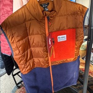 cotopaxi Orange Quilted & Navy Fleece Vest with Red Sherpa Pocket